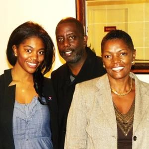 Meet your Posher, Lois